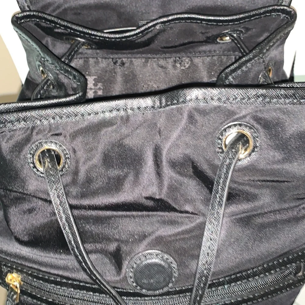 TORY BURCH GORGEOUS DRAWSTRING NYLON MAGNET CLOSE JET BLACK BACKPACK